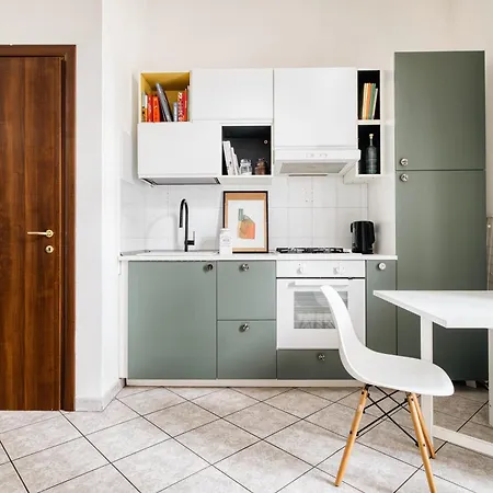 Hostmate - - Volturno - Isola * Milan