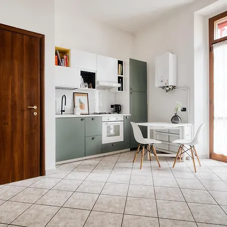 Hostmate - - Volturno - Isola Appartement Milan